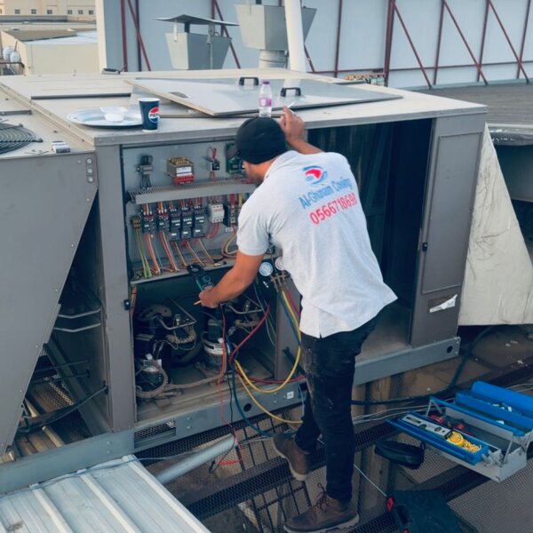 تنظيف دكتات التكييف المركزي خميس مشيط